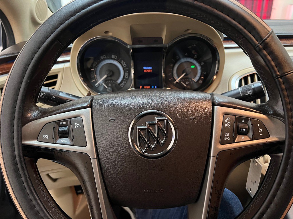 2012 Buick Lacrosse Image 20