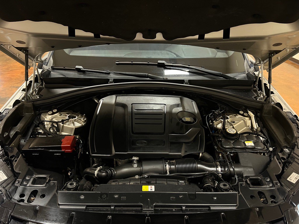 2020 Land Rover Range Rover Image 13