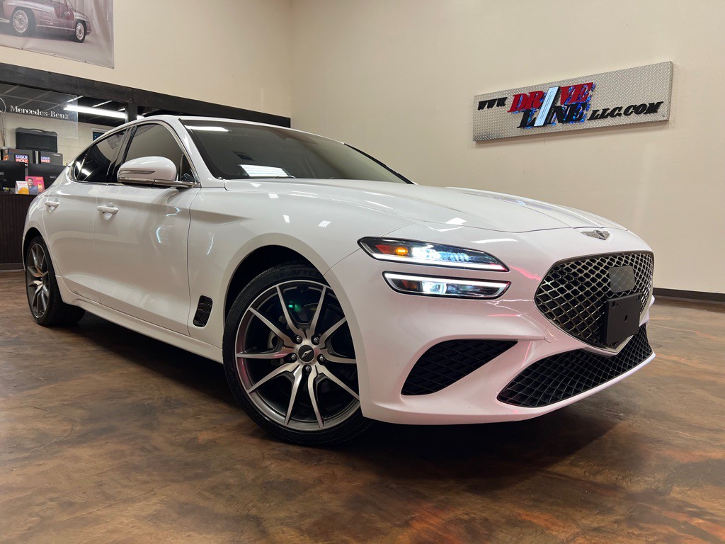 2023 Genesis G70 Image 1