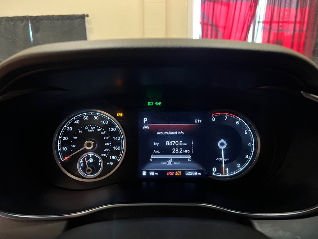 2023 Genesis G70 Image 20