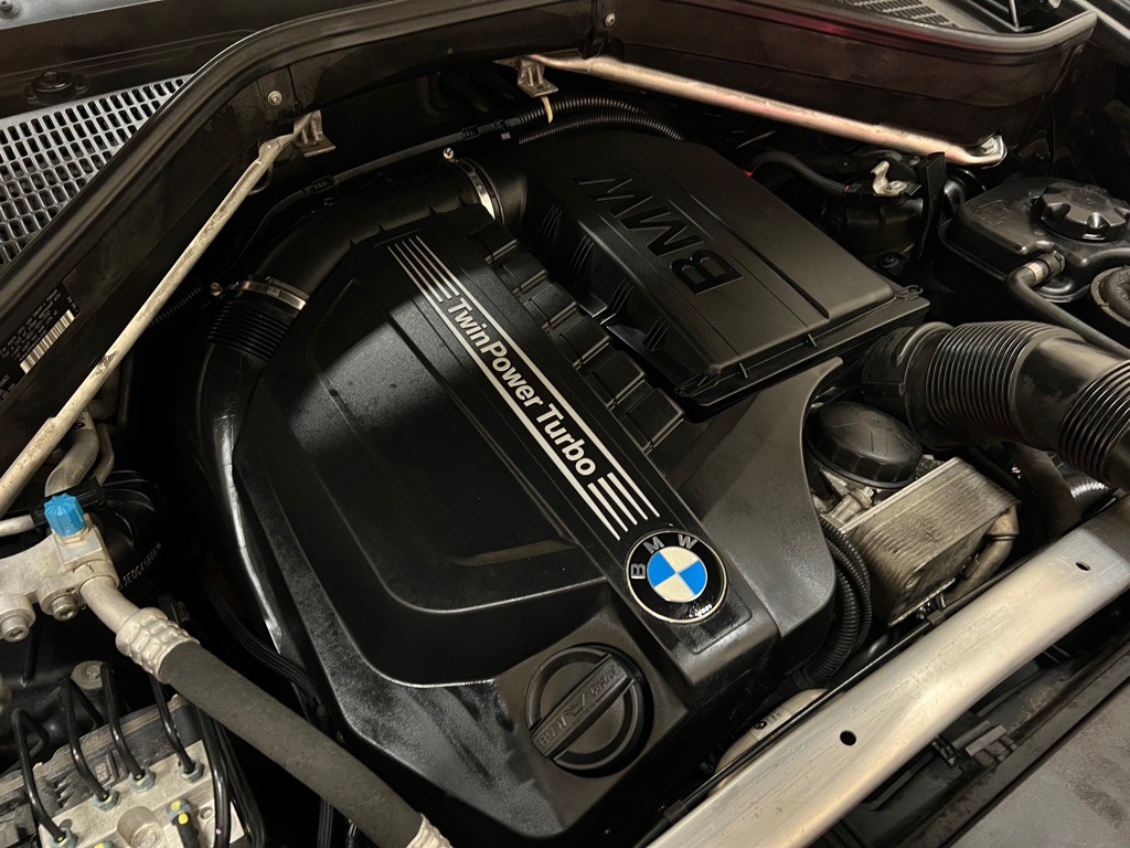 2014 BMW X6 Image 14