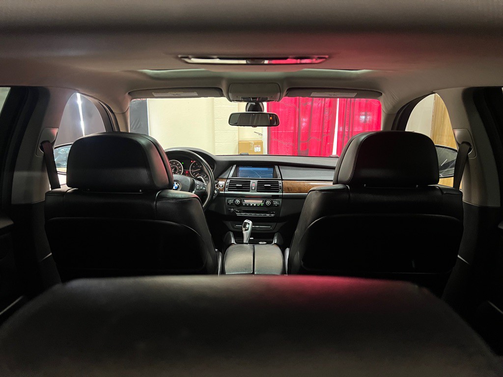 2014 BMW X6 Image 17