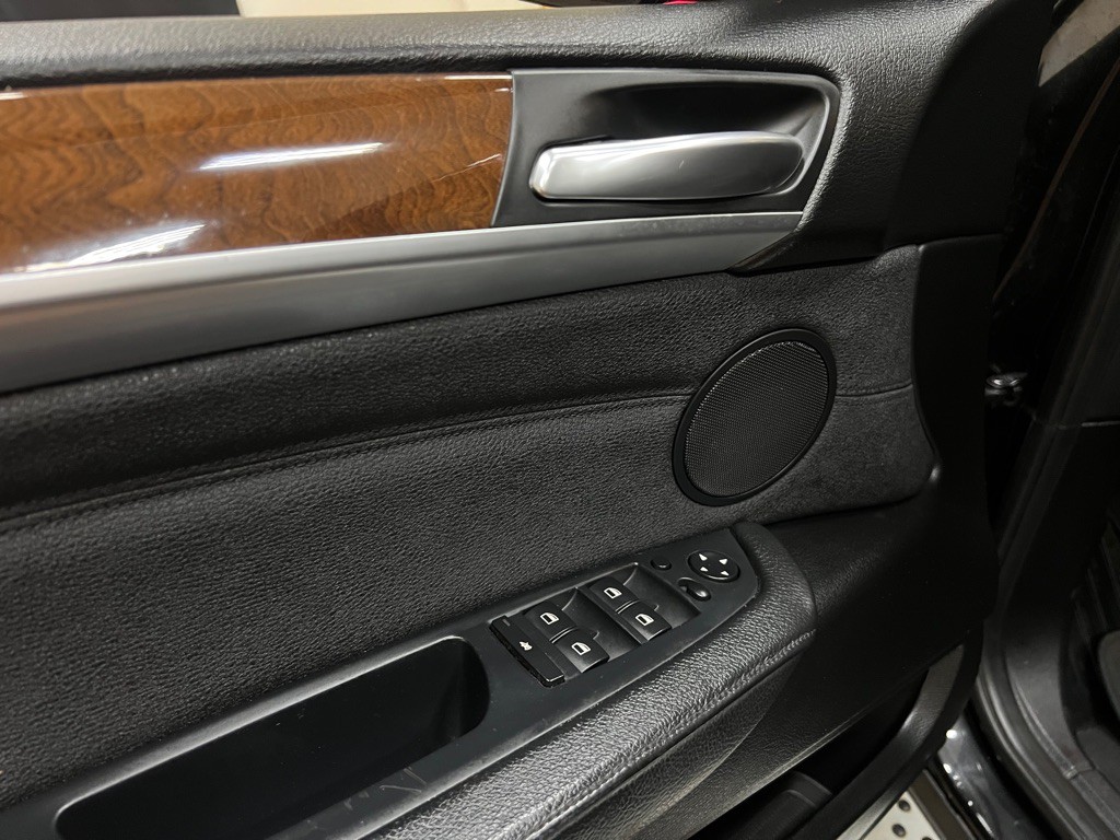 2014 BMW X6 Image 22