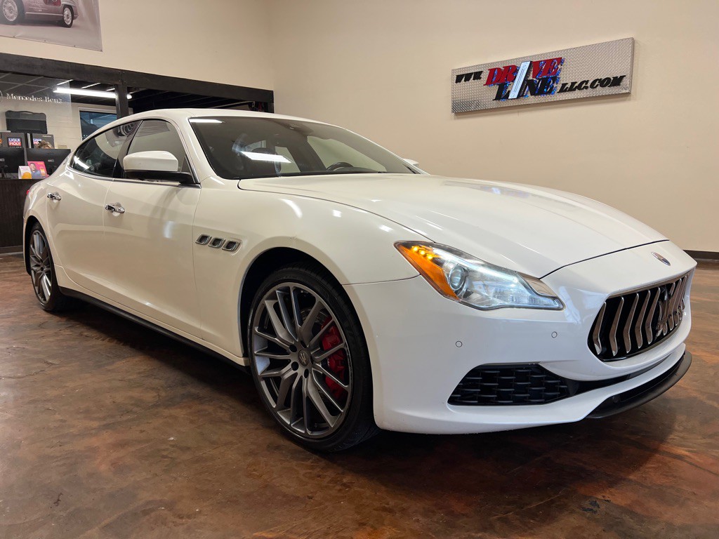 2017 Maserati Quattroporte Image 3