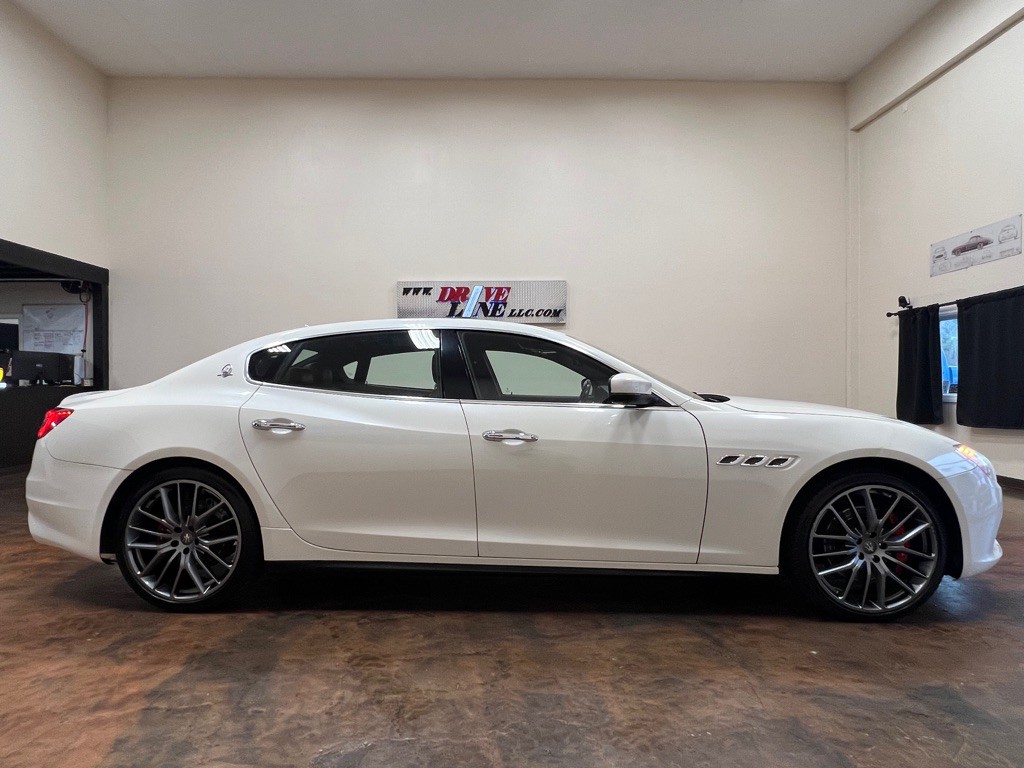 2017 Maserati Quattroporte Image 10