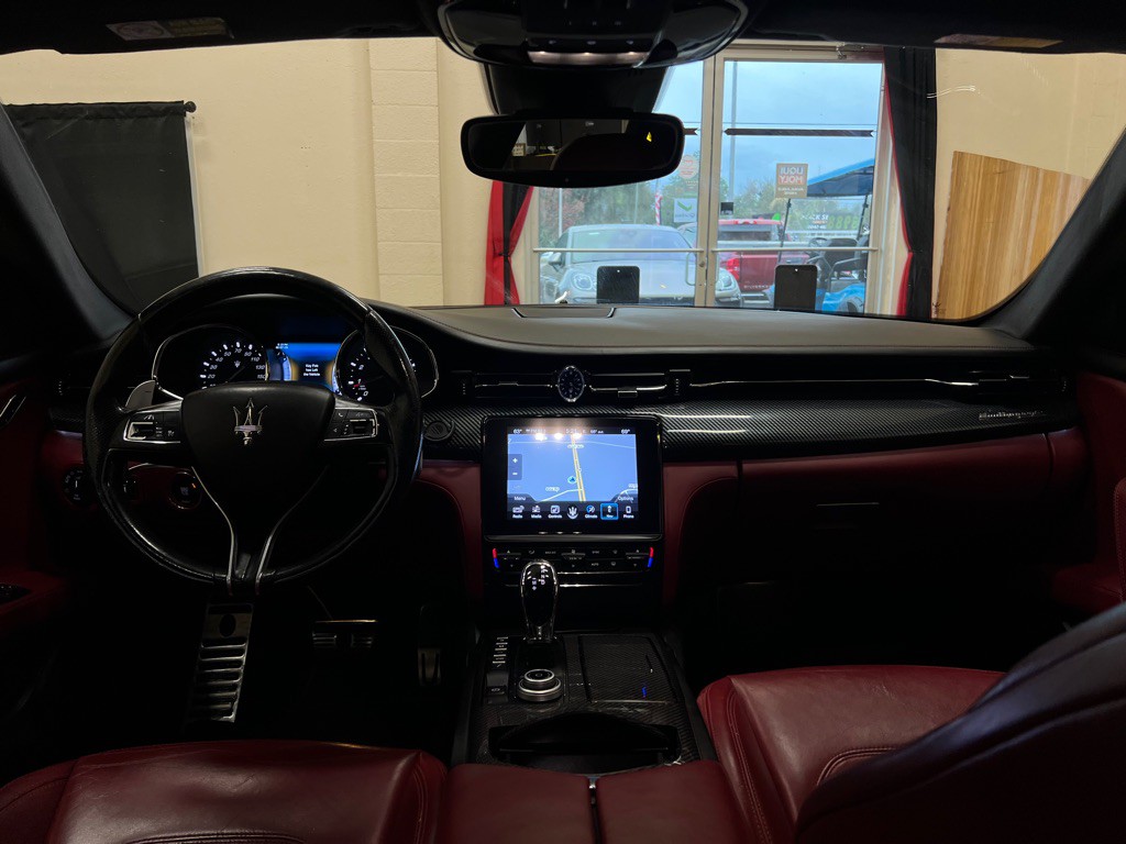 2017 Maserati Quattroporte Image 16