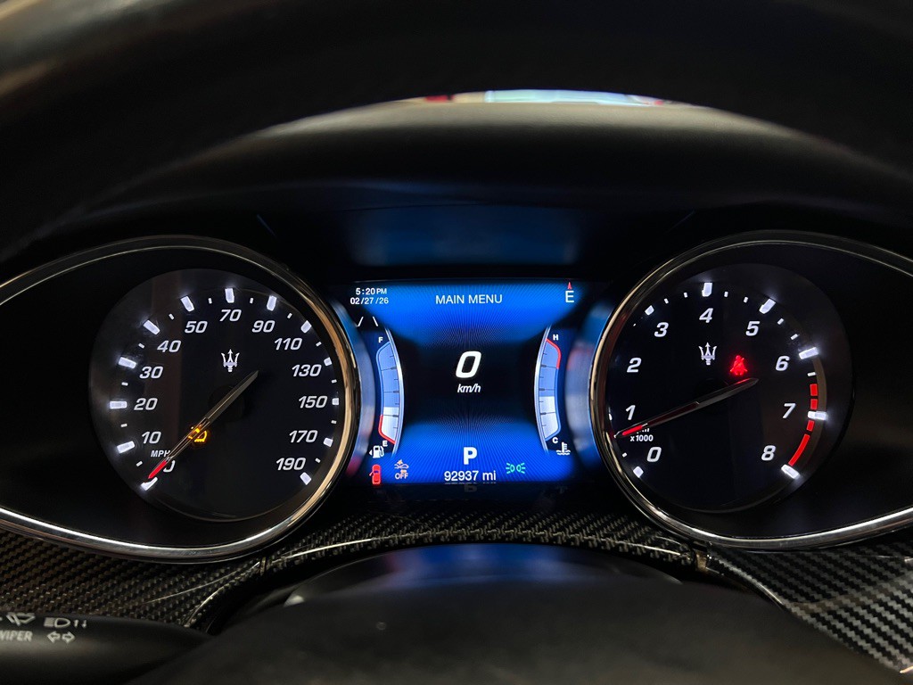 2017 Maserati Quattroporte Image 20