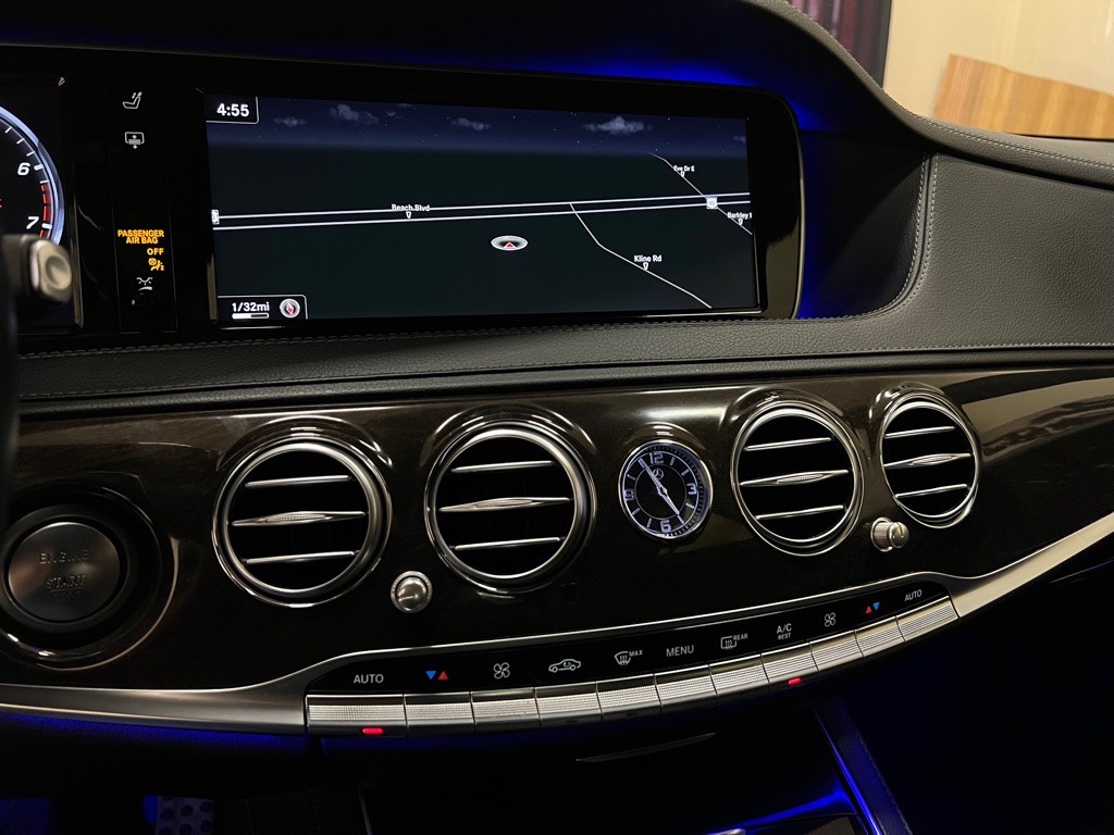 2015 Mercedes-Benz S-Class Image 31