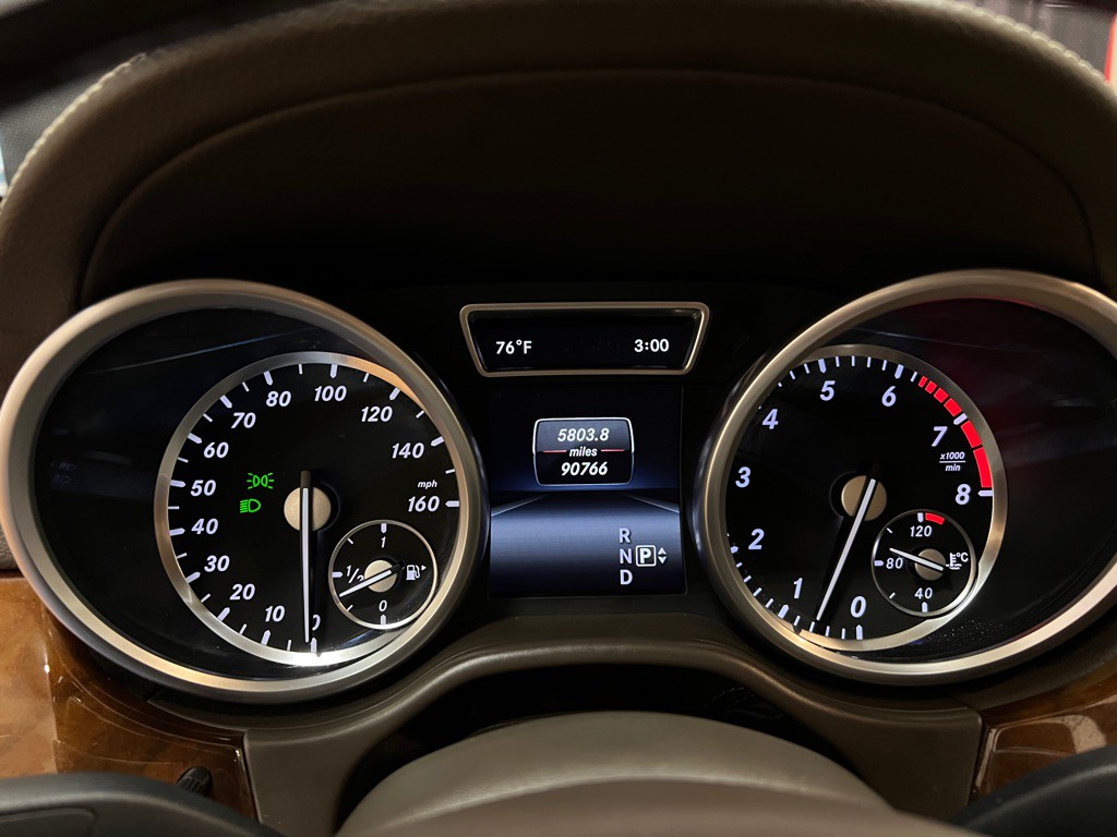 2015 Mercedes-Benz GL-Class Image 22