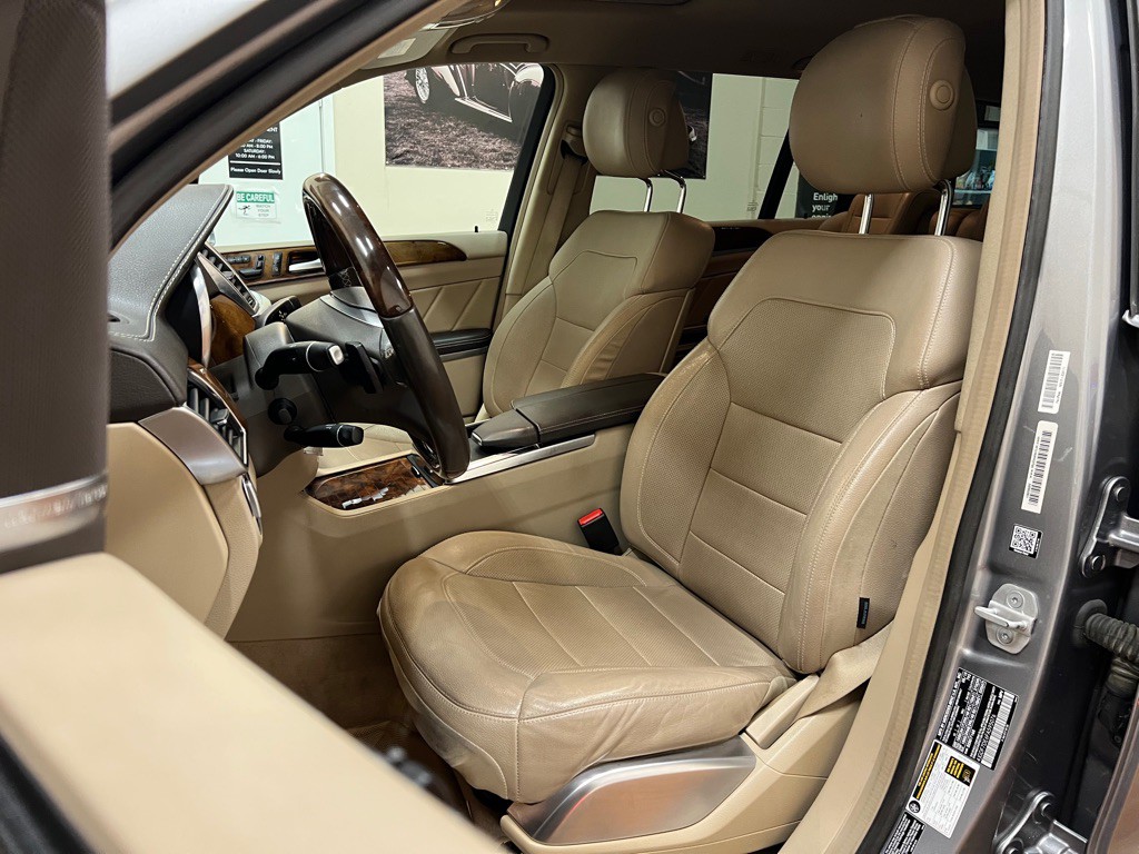 2015 Mercedes-Benz GL-Class Image 29