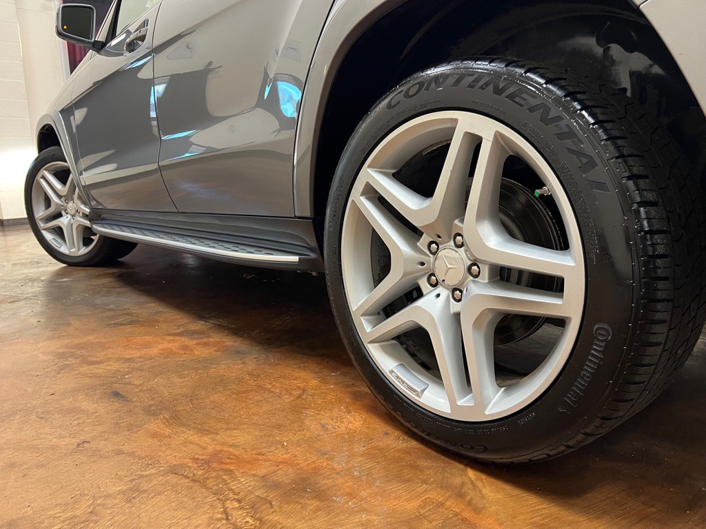 2015 Mercedes-Benz GL-Class Image 44