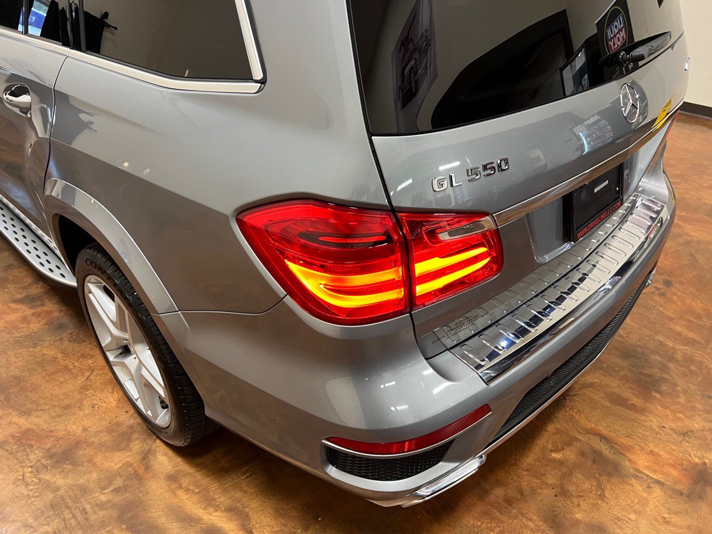 2015 Mercedes-Benz GL-Class Image 46