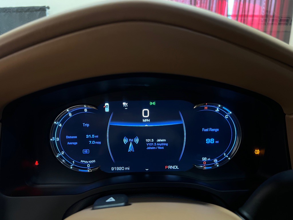 2017 Cadillac Escalade Image 27