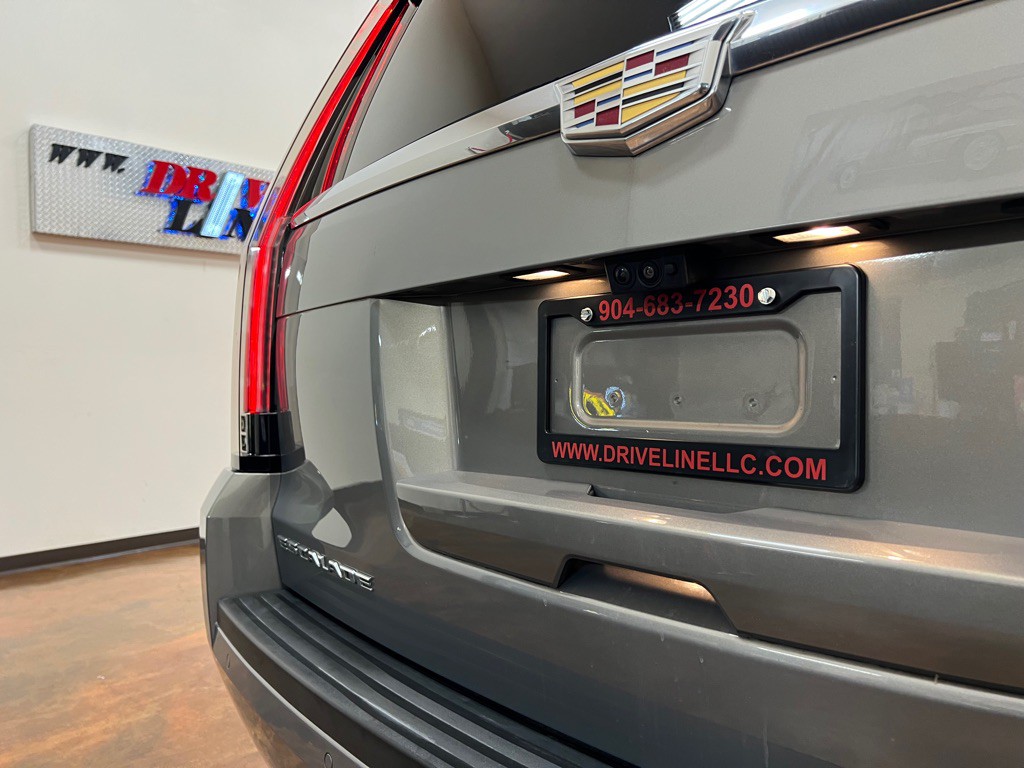 2017 Cadillac Escalade Image 63