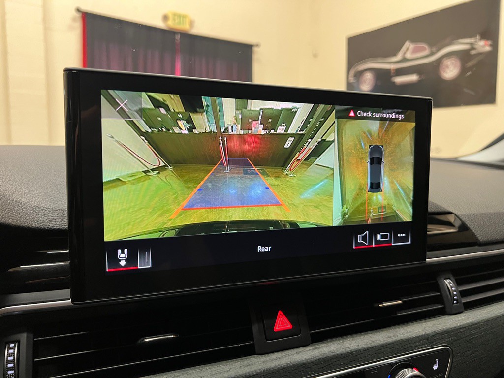 2021 Audi A4 Image 25