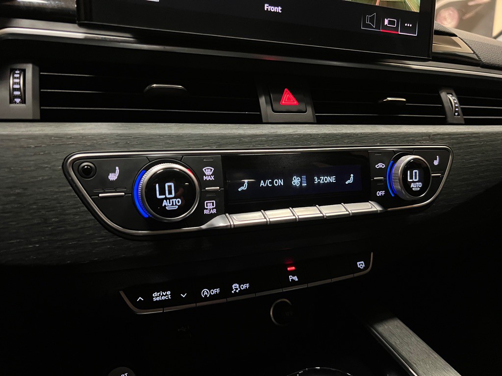 2021 Audi A4 Image 26