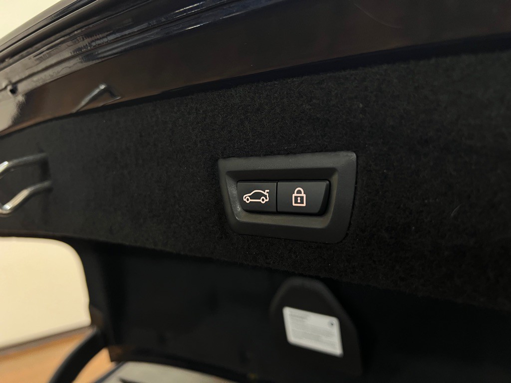 2018 BMW 7 Series Image 15