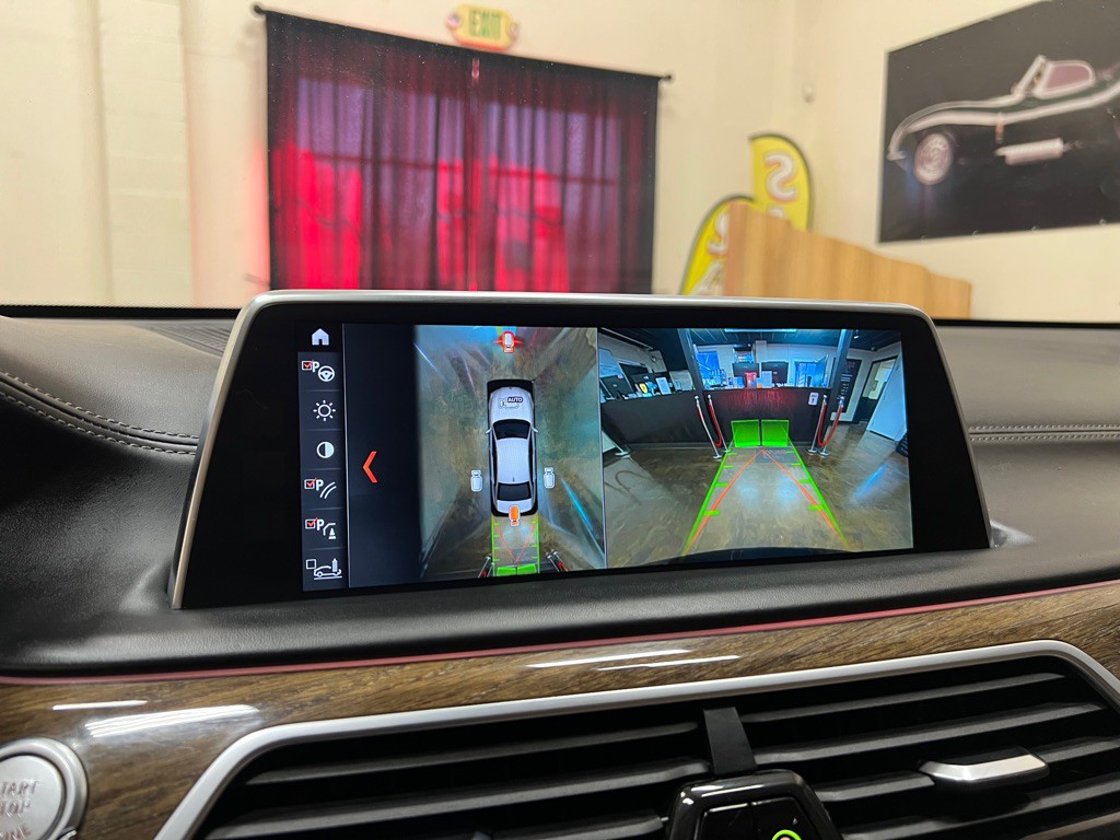 2018 BMW 7 Series Image 28