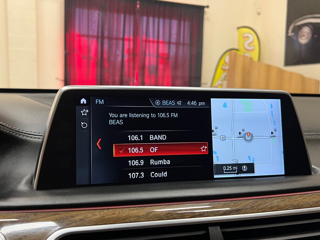 2018 BMW 7 Series Image 31