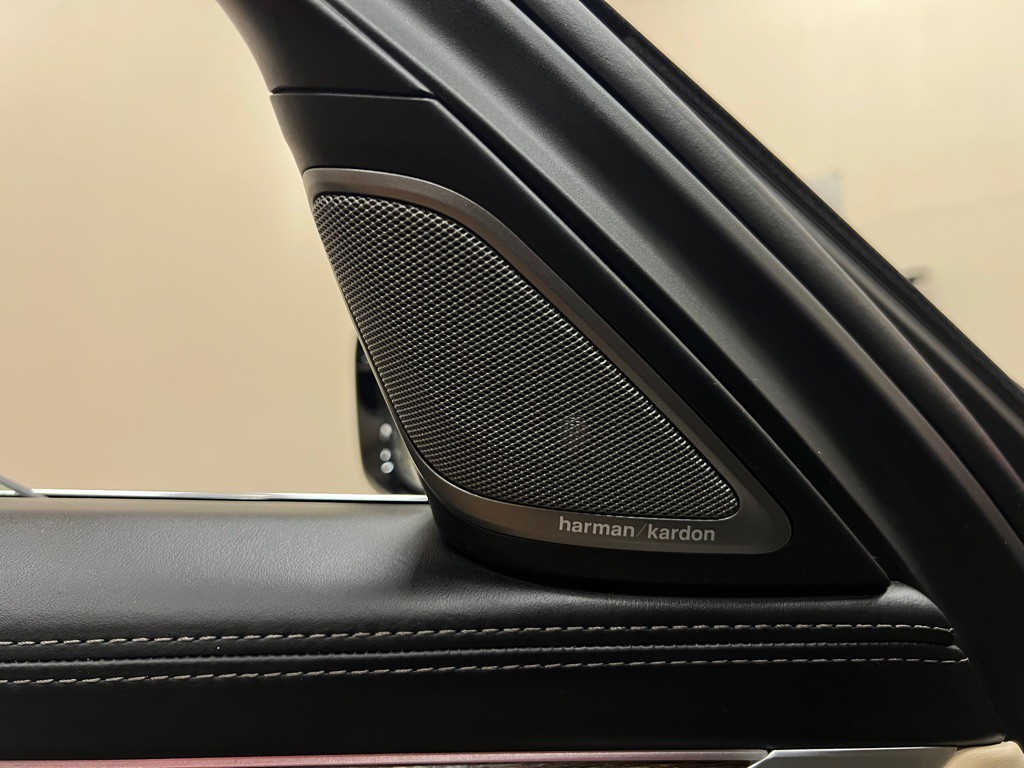 2018 BMW 7 Series Image 34