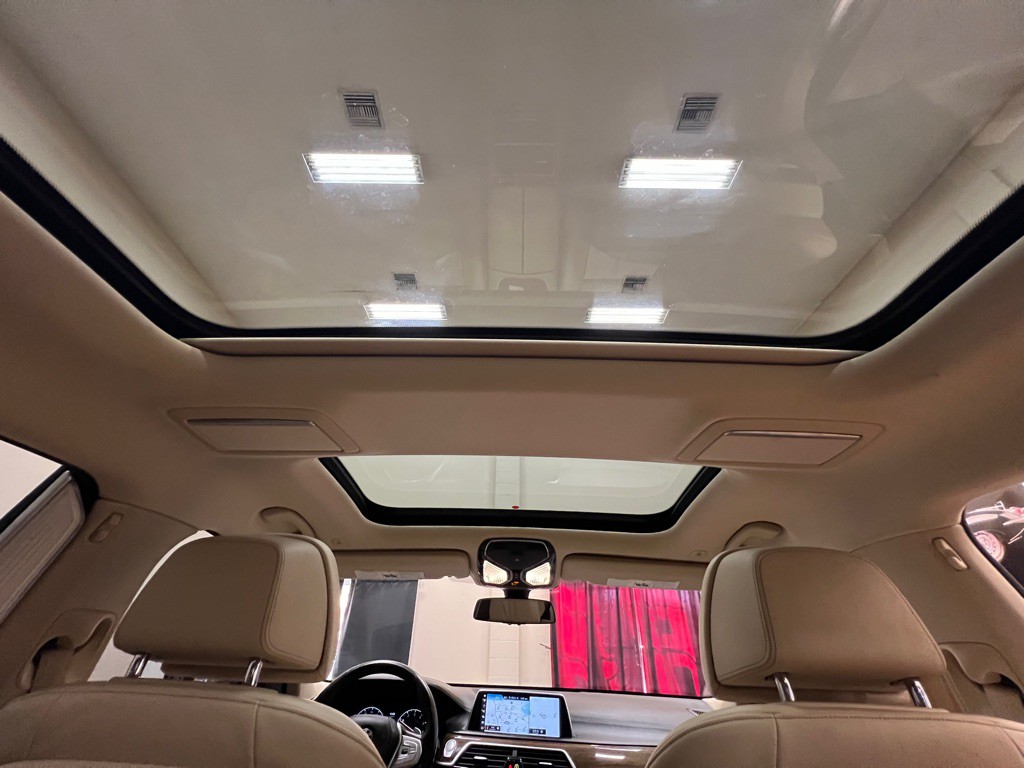 2018 BMW 7 Series Image 47
