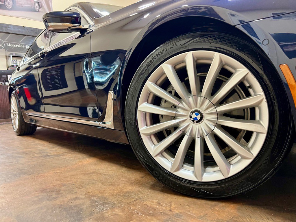 2018 BMW 7 Series Image 53