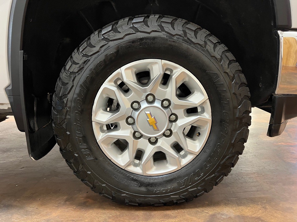 2023 Chevrolet Silverado 1500 Image 12