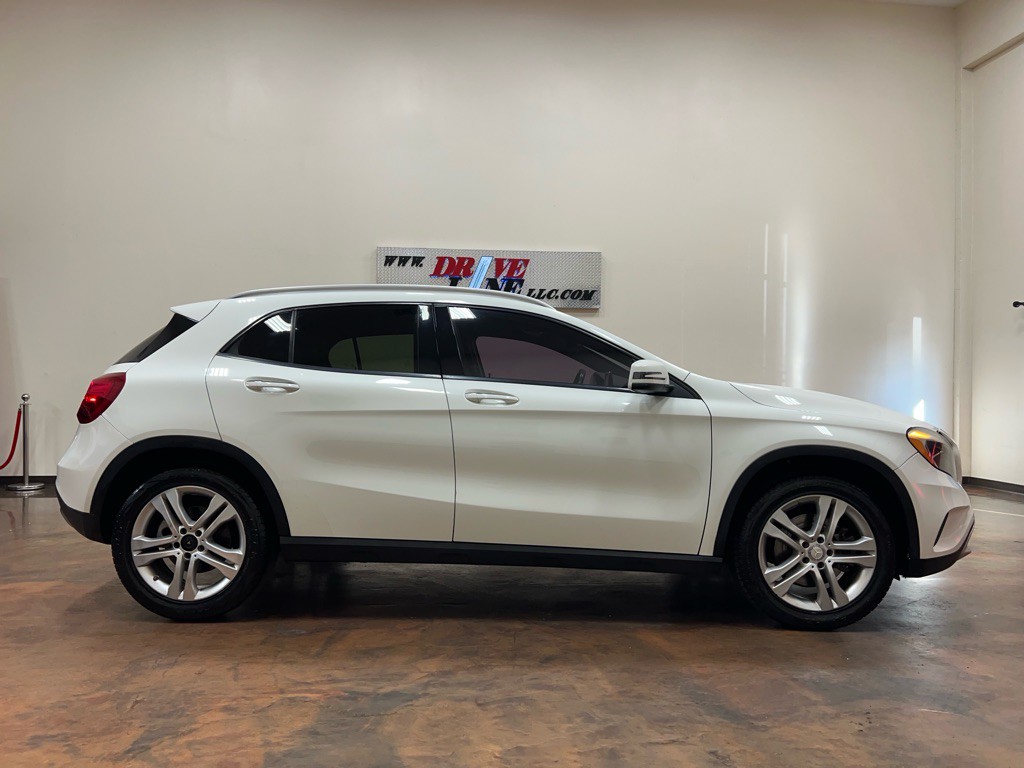 2016 Mercedes-Benz GLA-Class Image 10