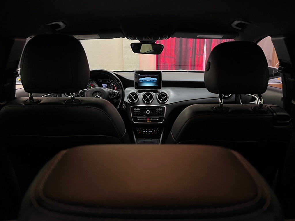 2016 Mercedes-Benz GLA-Class Image 16