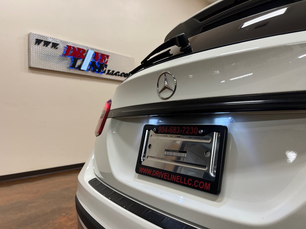 2016 Mercedes-Benz GLA-Class Image 43