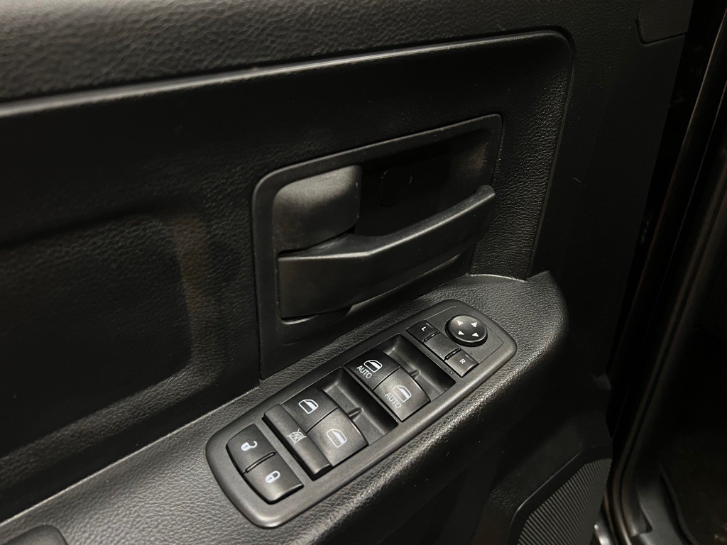 2018 RAM 1500 Image 18