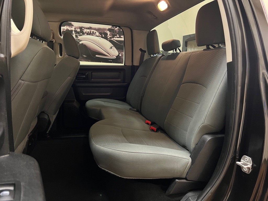 2018 RAM 1500 Image 28