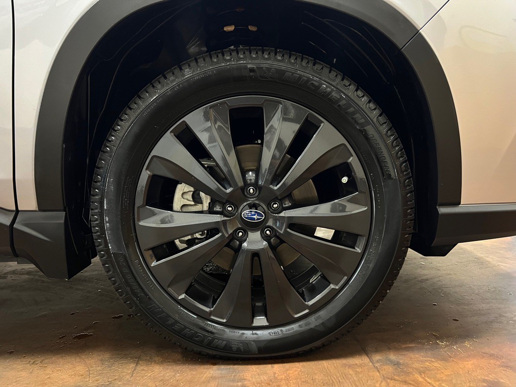 2022 Subaru Ascent Image 11