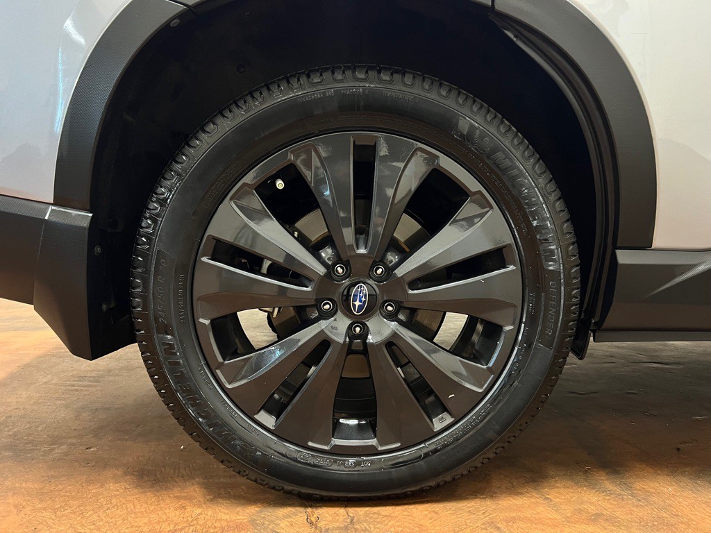 2022 Subaru Ascent Image 12