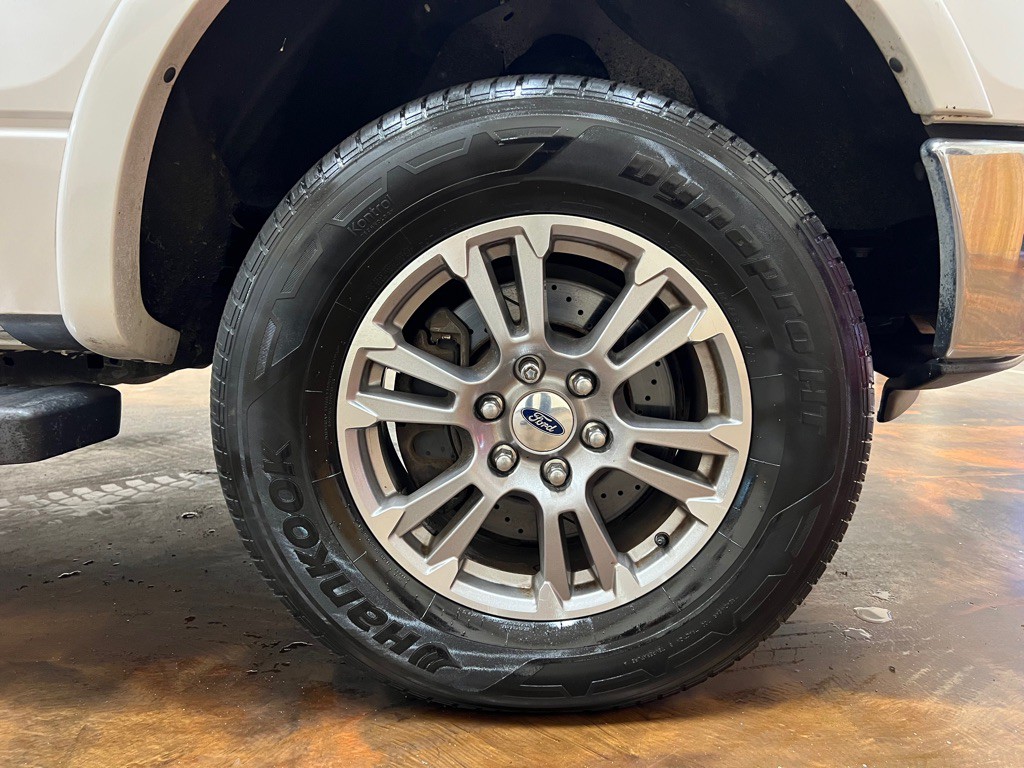 2014 Ford F-150 Image 12