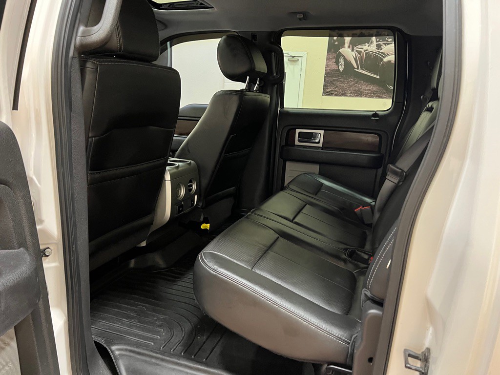 2014 Ford F-150 Image 32