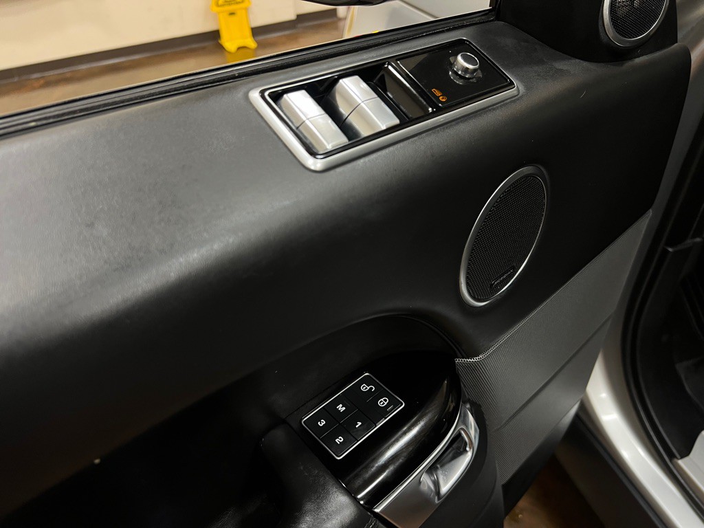 2019 Land Rover Range Rover Sport Image 18