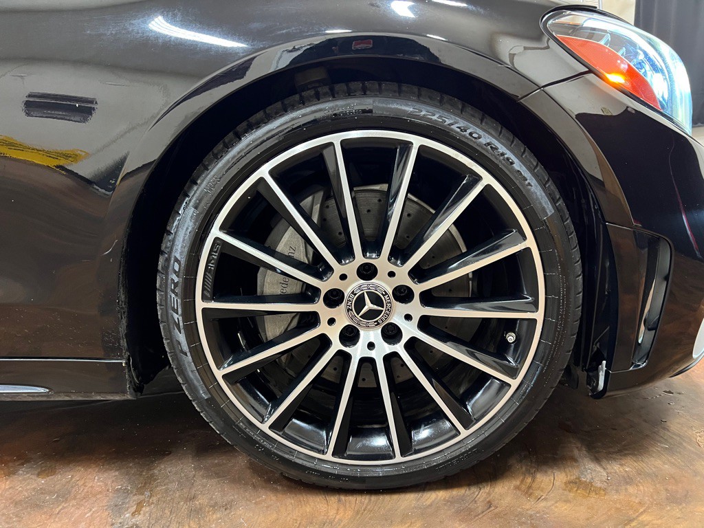 2019 Mercedes-Benz C-Class Image 11