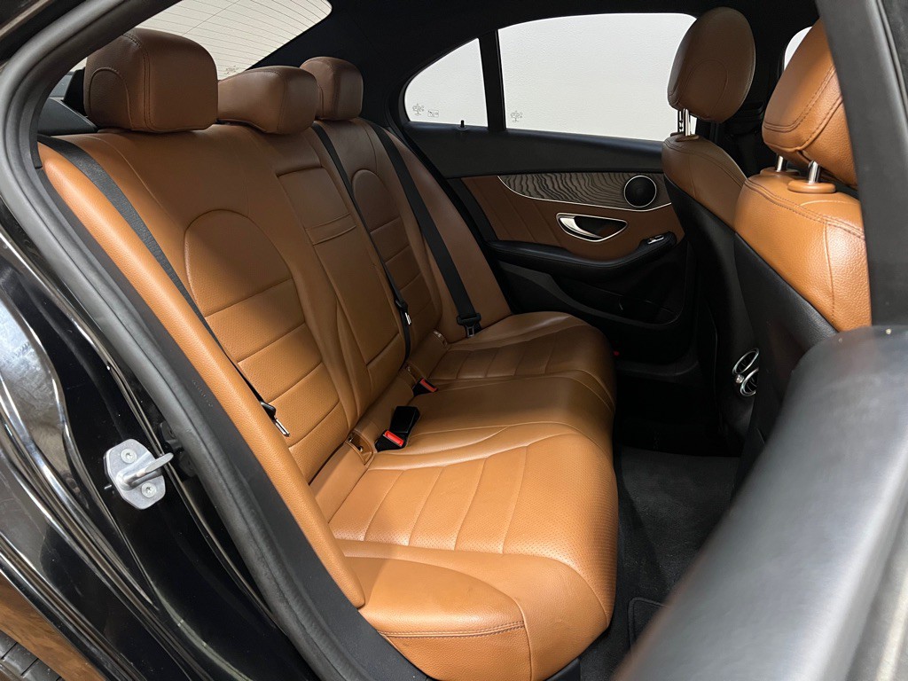 2019 Mercedes-Benz C-Class Image 34
