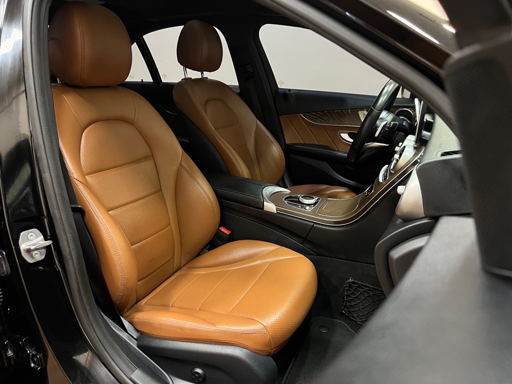 2019 Mercedes-Benz C-Class Image 36