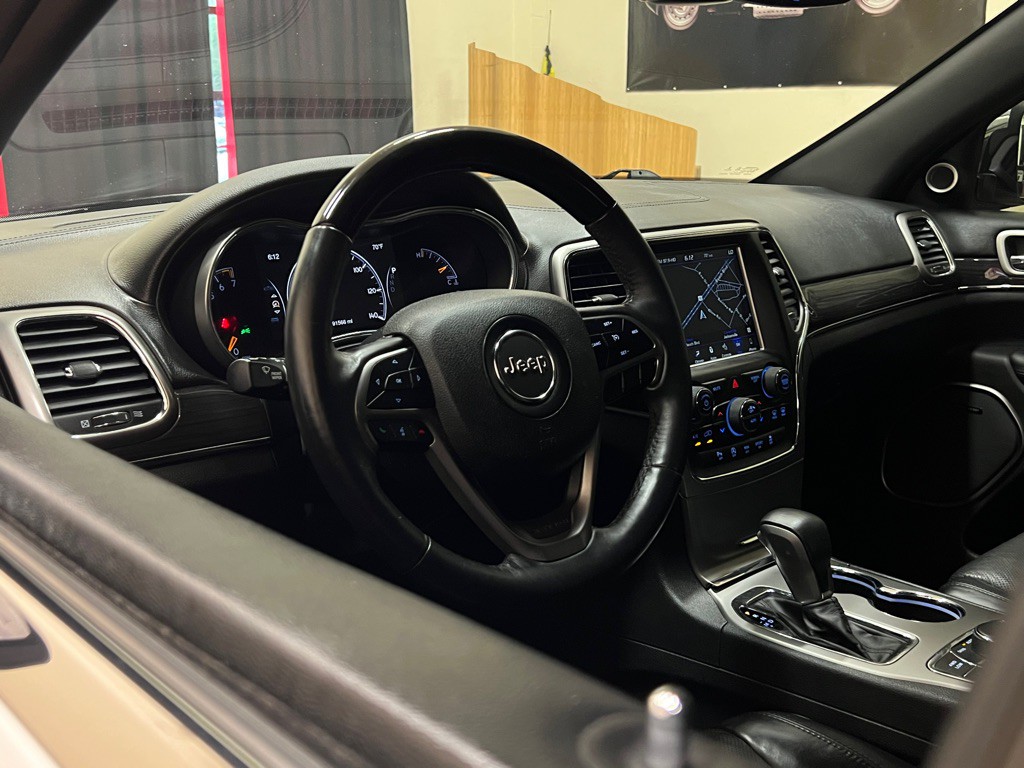 2018 Jeep Grand Cherokee Image 18