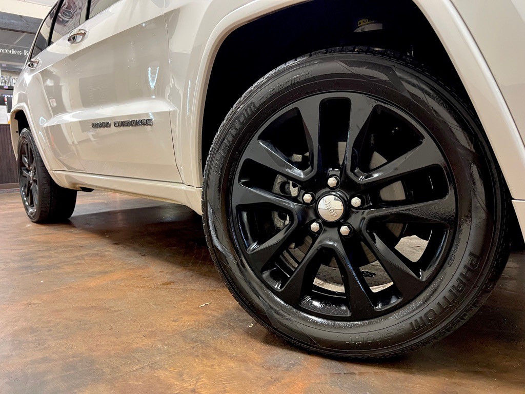 2018 Jeep Grand Cherokee Image 44