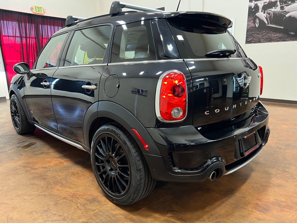 2015 MINI Countryman Image 7