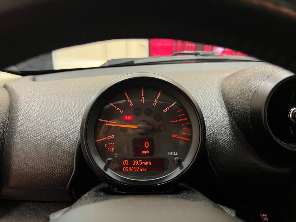 2015 MINI Countryman Image 20