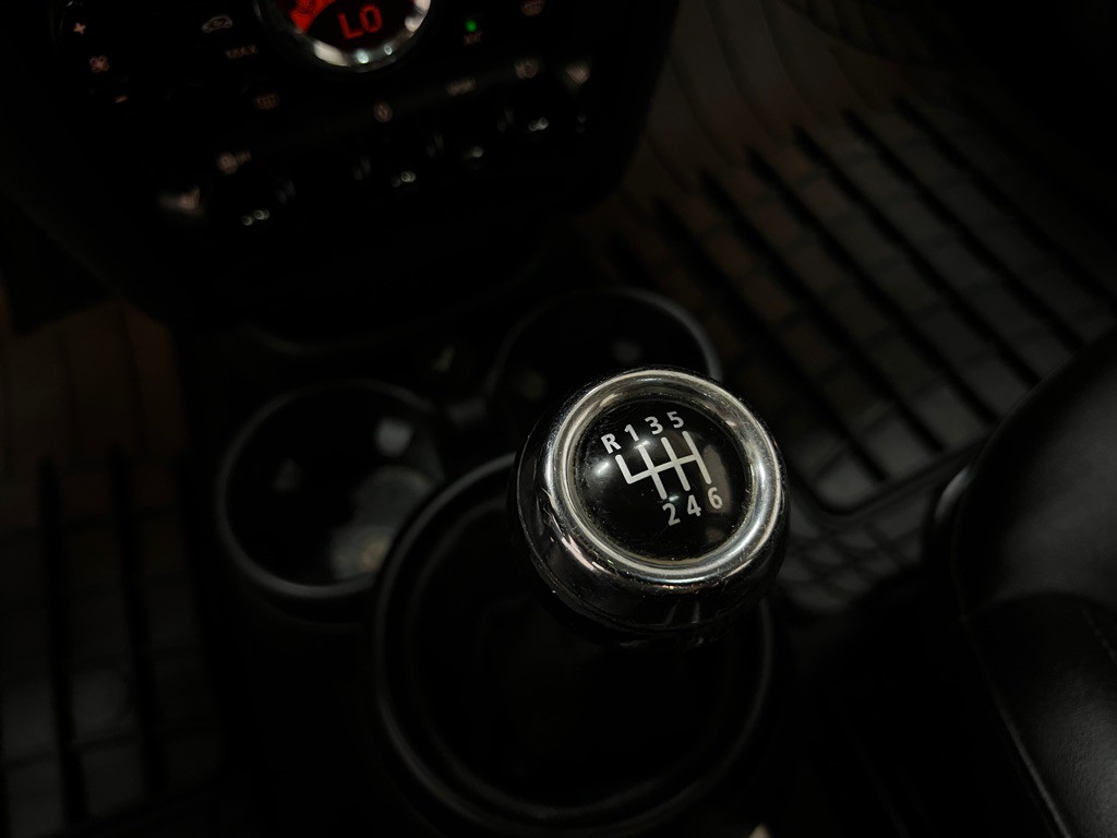 2015 MINI Countryman Image 26