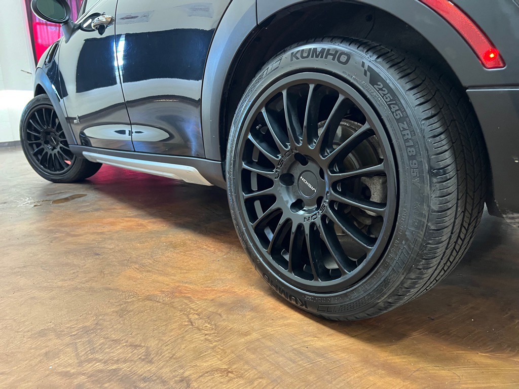 2015 MINI Countryman Image 37