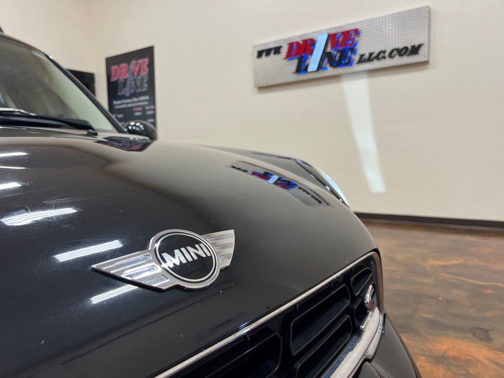 2015 MINI Countryman Image 40