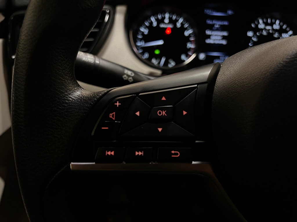 2017 Nissan Rogue Image 27