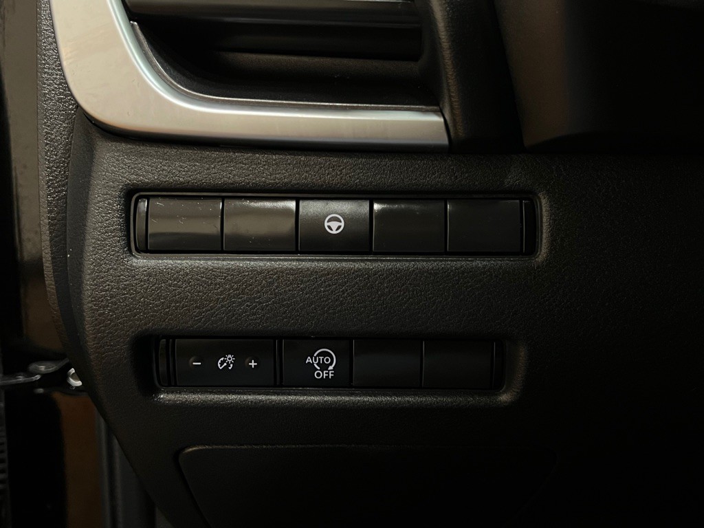 2023 Nissan Rogue Image 21