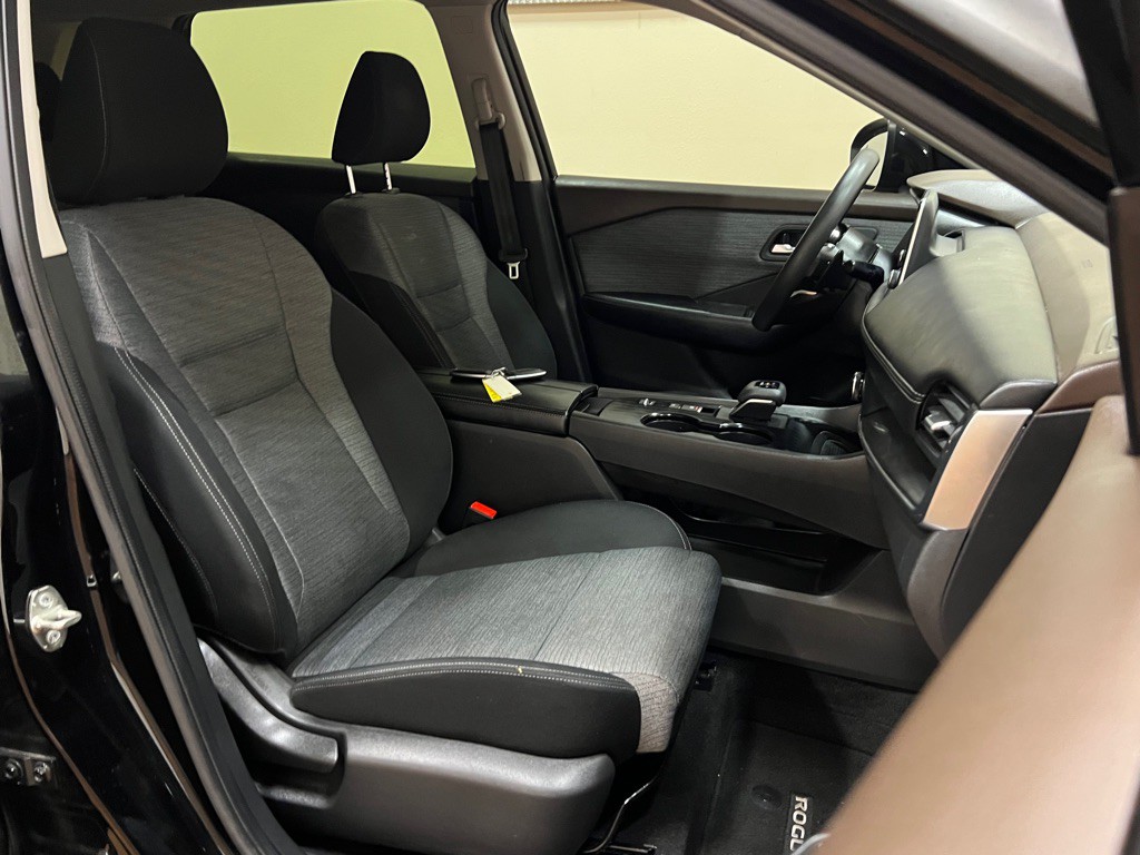 2023 Nissan Rogue Image 36